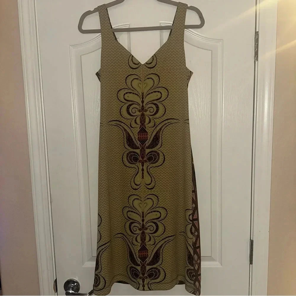 Women’s BCBG Max Azria Elements‎ Bodycon Dress. Size Small.